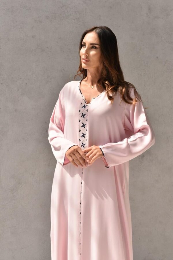 ⁦Pink Randa Classy Kaftan⁩ - الصورة ⁦3⁩